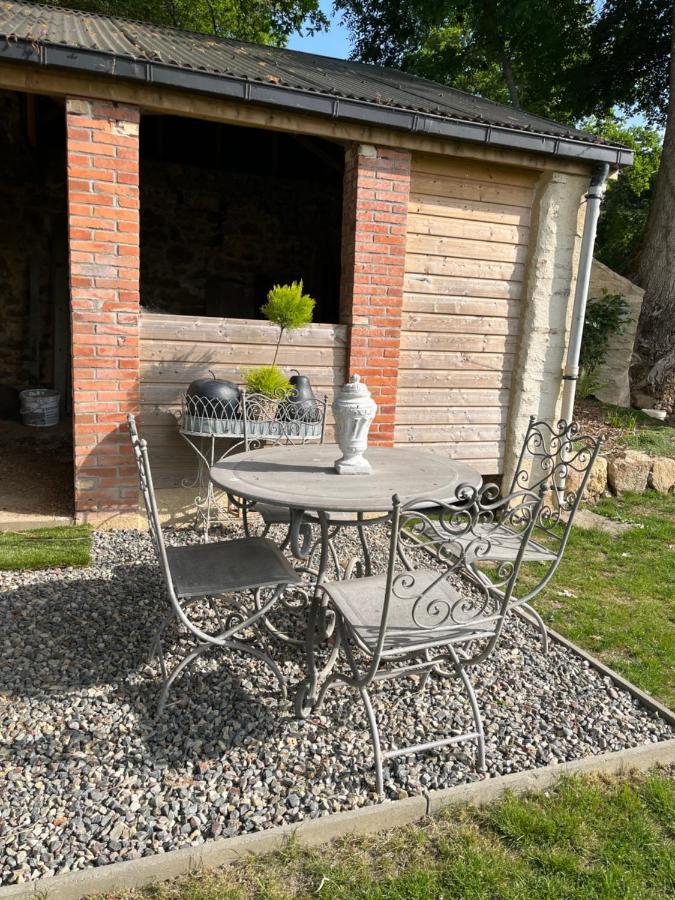 La Demeure Bed and Breakfast Sillé-le-Guillaume Exteriör bild